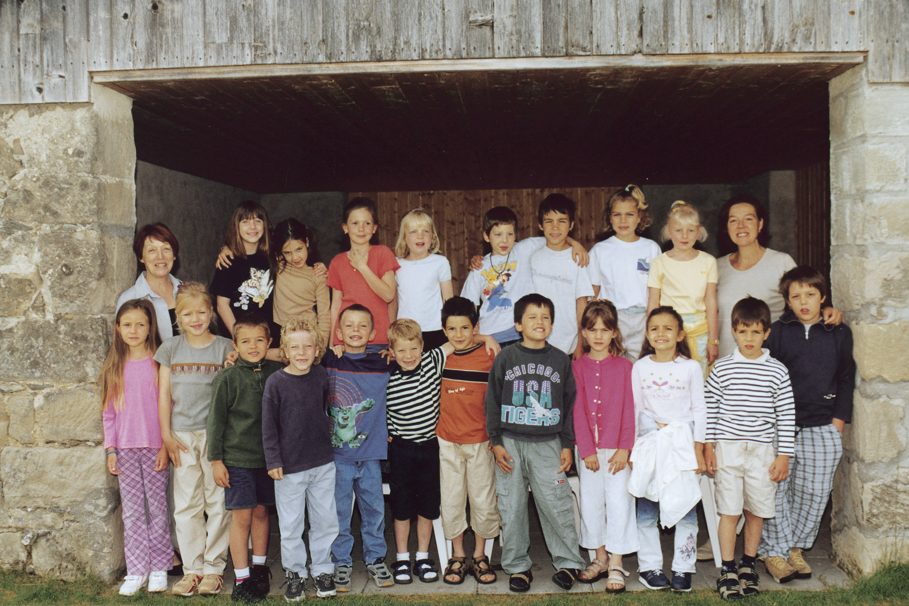 Photo de classe – école primaire du Mont/Lausanne – collège des Martines – classe de 2ème année primaire