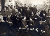 Classe primaire supérieure de l'école de Donneloye vers 1924