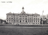 Bâtiment du collège secondaire à la Place d'armes à Yverdon-les-Bains.